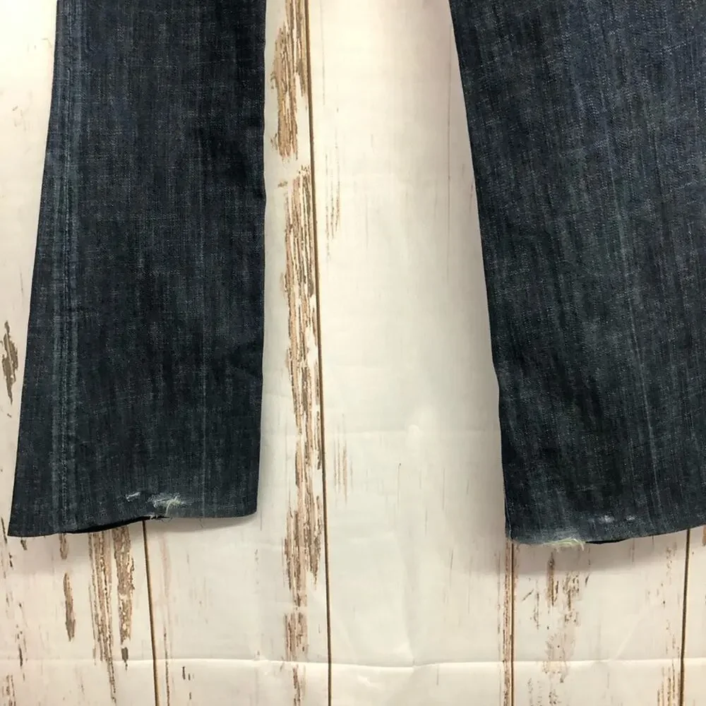Rock & Republic, Boot Cut Dark Wash Jeans, 28. In excellent condition!